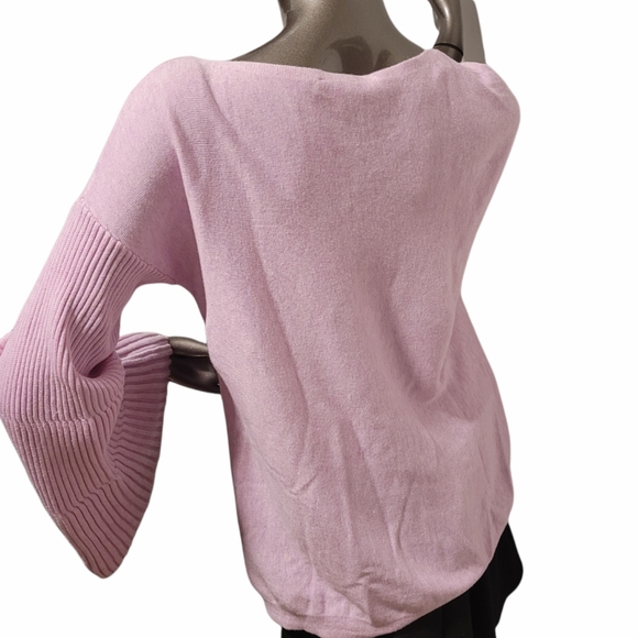 Vince Camuto Pink Cotton Blend Sweater with Bell Sleeves Sz Medium - Picture 3 of 11